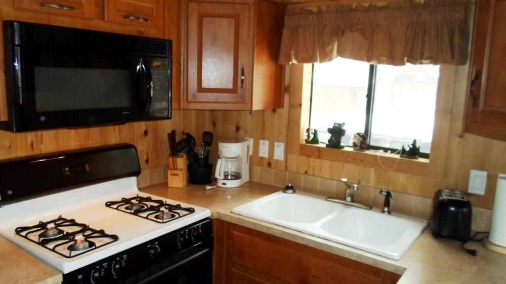 סאות' לייק טאהו Cedar Pines Resort חדר תמונה